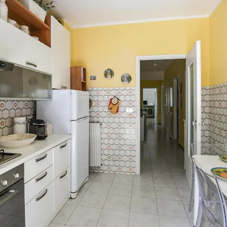 Amazing In With Wifi Apartment *